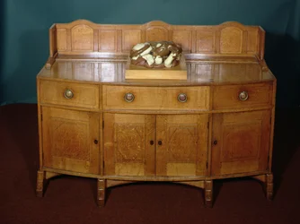 Buffet, 1924